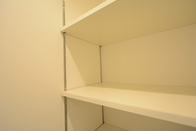 サンサーラ池袋 廊下収納