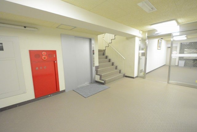 ニチメン目白ハイツ 内廊下