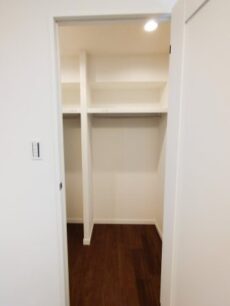 クレストコート中落合 洋室1