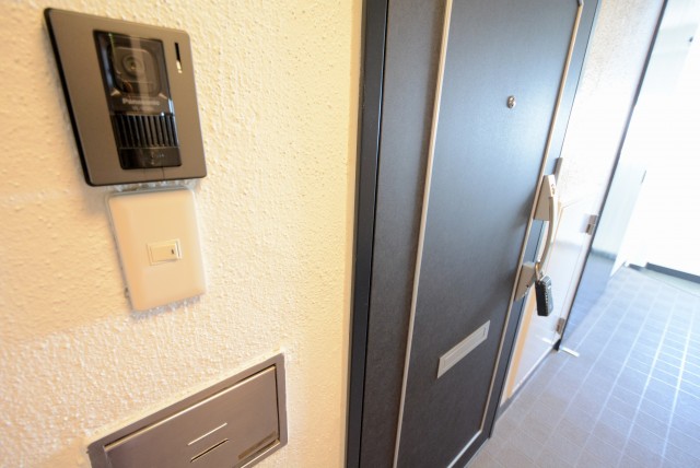 秀和第二自由が丘レジデンス 玄関