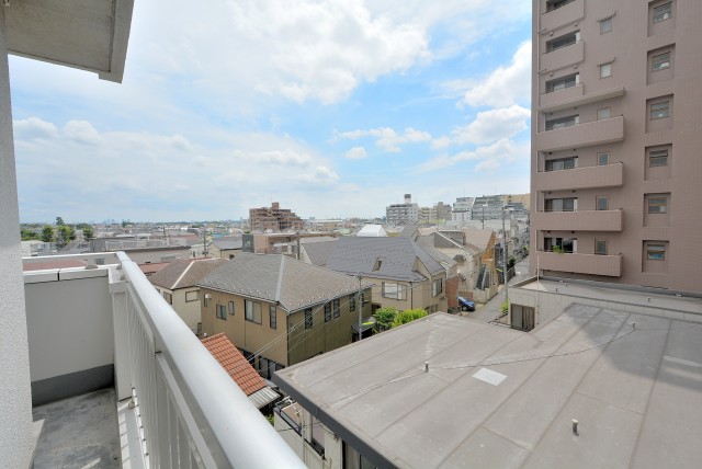 マンション第二明大前