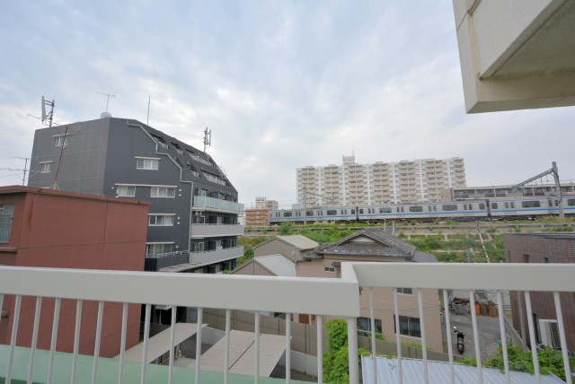 ニチメン目白ハイツ バルコニー