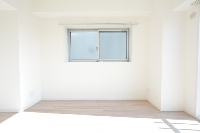 秀和第二自由が丘レジデンス 洋室2