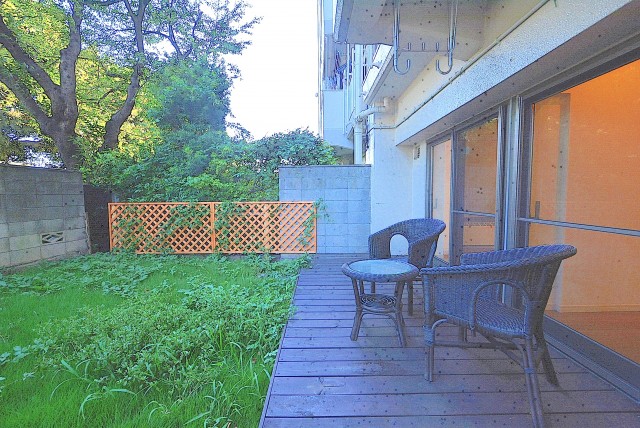 馬事公苑前ハイム ウッドデッキ