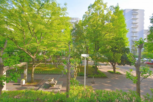 ファミリータウン東陽 バルコニー