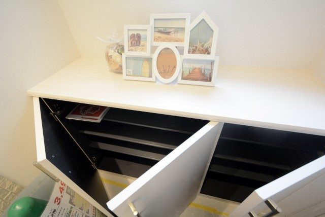 コスモ東長崎 玄関