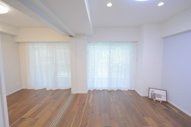 クレッセント目黒Ⅱ バルコニー