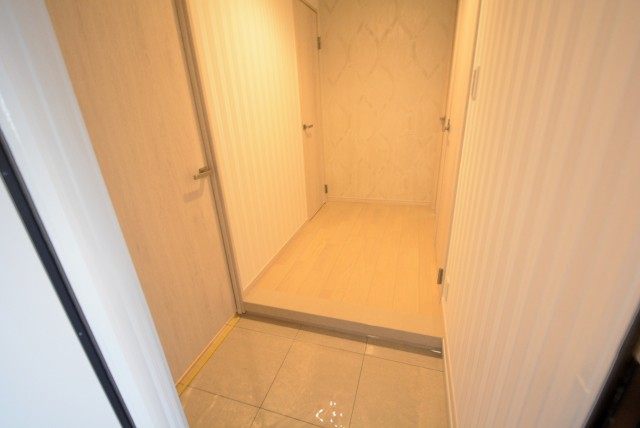 秀和第二自由が丘レジデンス 玄関