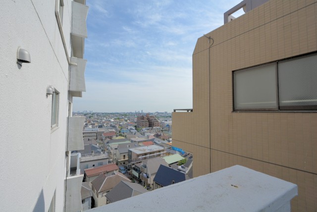 マンション第2明大前 バルコニー