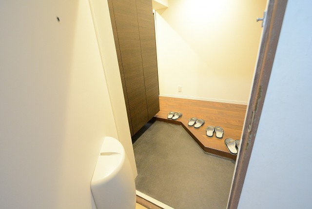 サンサーラ池袋 玄関