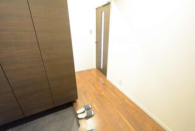 サンサーラ池袋 玄関