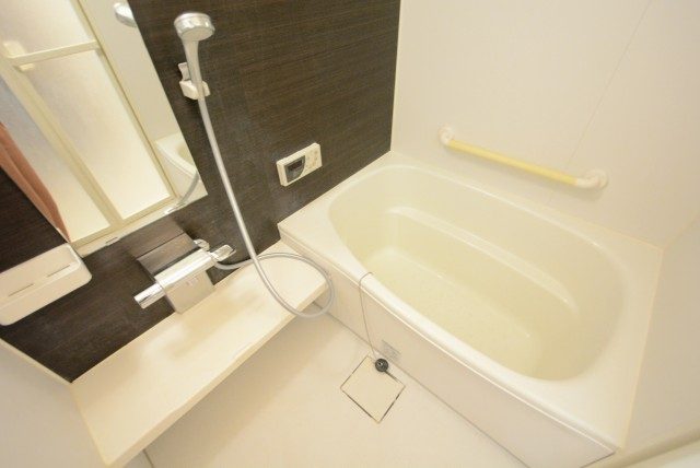 中銀目黒駅前マンシオン バス