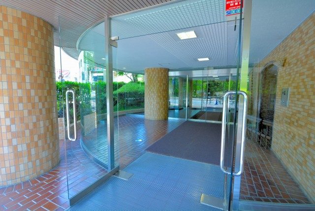 パシフィック西早稲田 エントランス