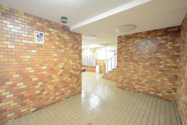 ライオンズマンション駒込第2 エントランス