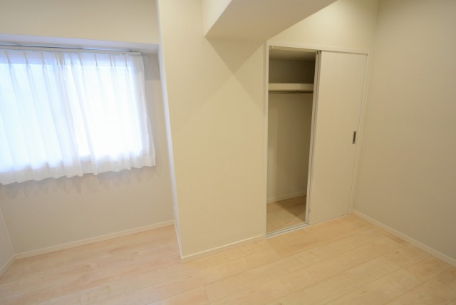ニチメン目白ハイツ 洋室１