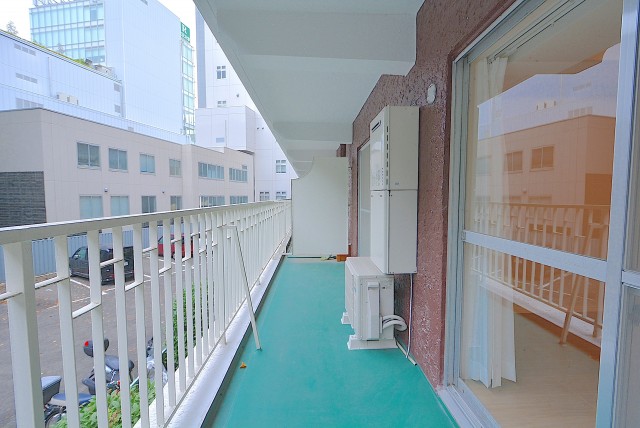 NK五反田コータース バルコニー