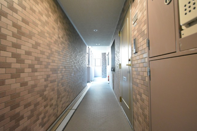 クレッセント目黒Ⅱ 玄関