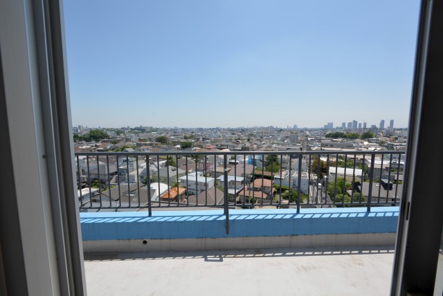 秀和第二自由が丘レジデンス バルコニー