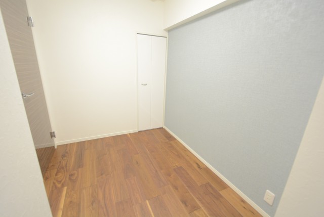 クレッセント目黒Ⅱ 洋室2