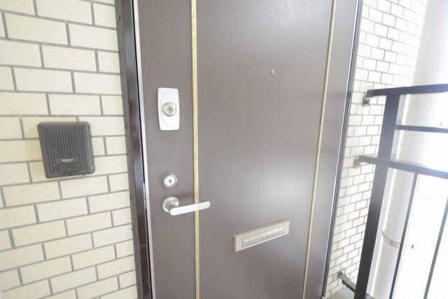 コスモ東長崎 玄関