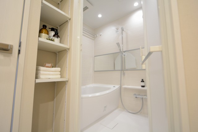 マンション第2明大前 バス