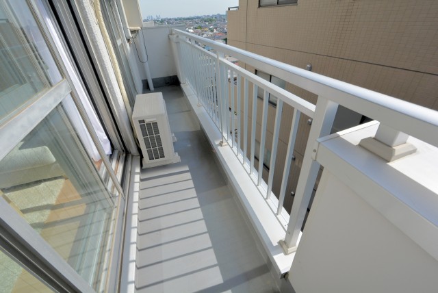 マンション第2明大前 バルコニー