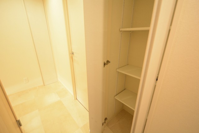 パシフィック西早稲田 玄関