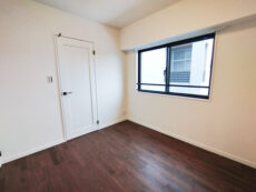 クレストコート中落合 洋室1