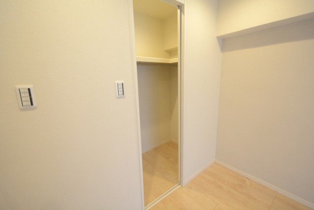 ニチメン目白ハイツ 洋室２