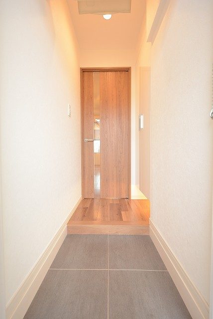 経堂コンド 玄関