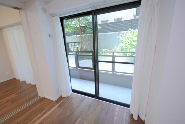 クレッセント目黒Ⅱ バルコニー