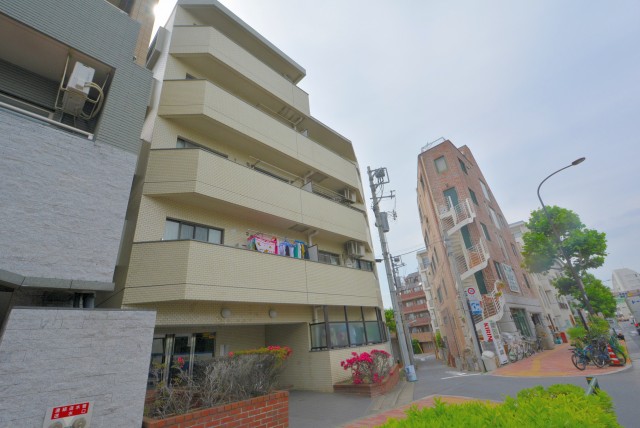 コスモ東長崎　外観