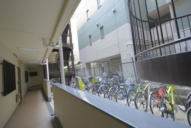 コスモ東長崎　エントランス