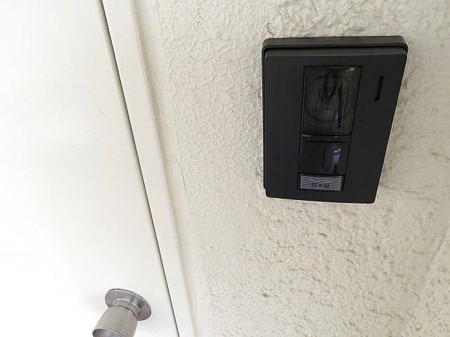 三井馬事公苑南ハイツ　TVモニター付きインターホン