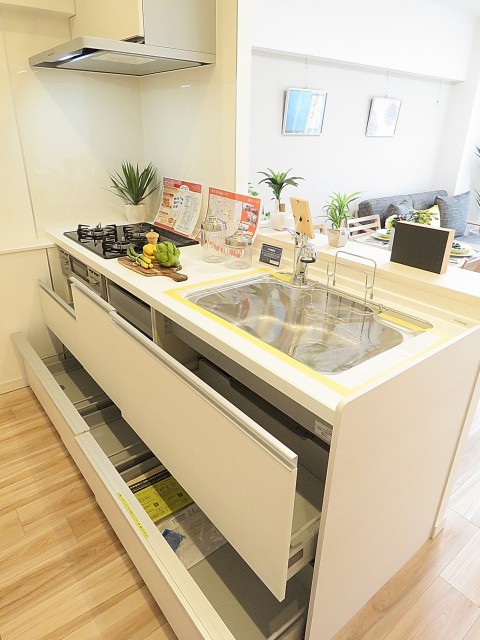 三井馬事公苑南ハイツ　キッチン