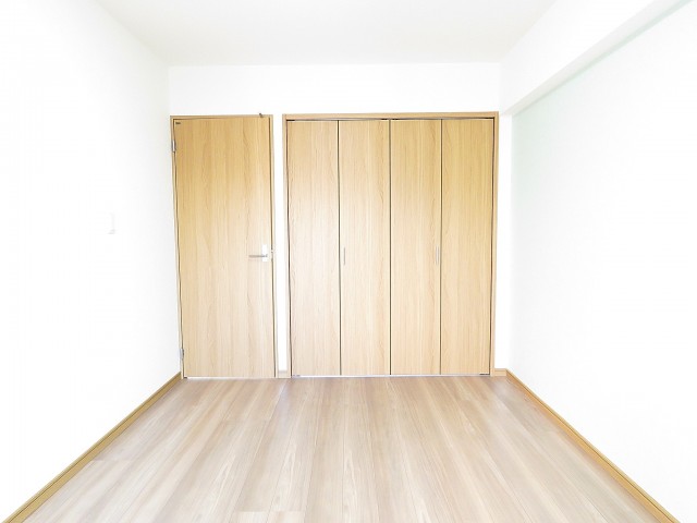 プチモンド目白　洋室約6.9帖