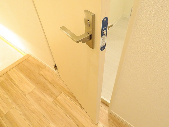 三井馬事公苑南ハイツ　洗面室