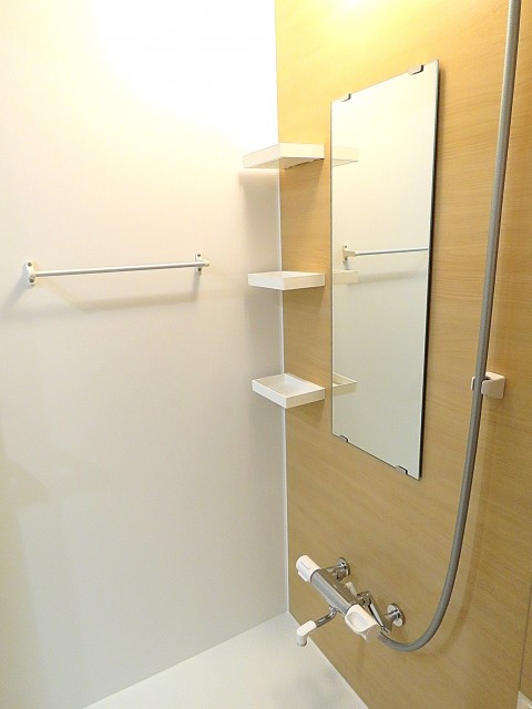 プチモンド目白　バスルーム