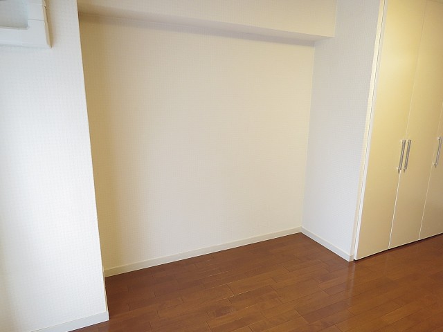 秀和六本木レジデンス　洋室約7.8帖