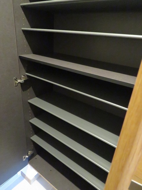 マンション駒場　シューズBOX