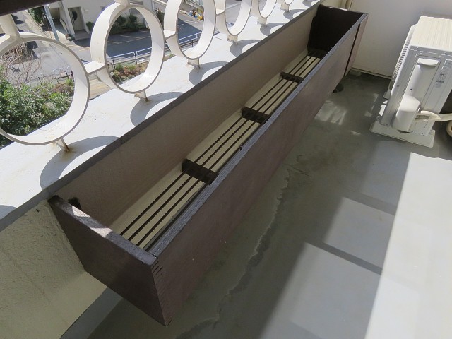 マンション駒場　花壇