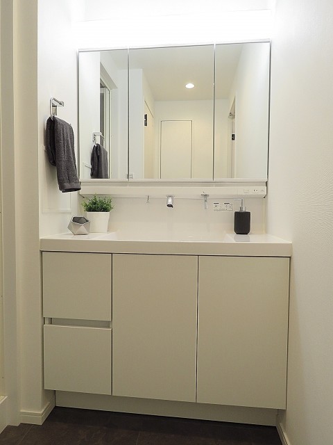 セザール第2中目黒　洗面化粧台