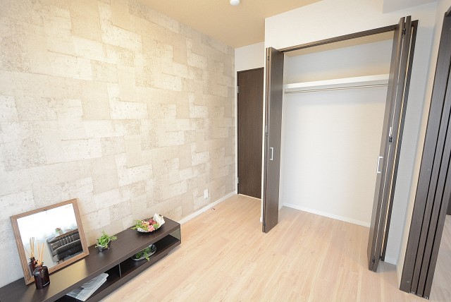 クレストコート中落合 洋室４_５