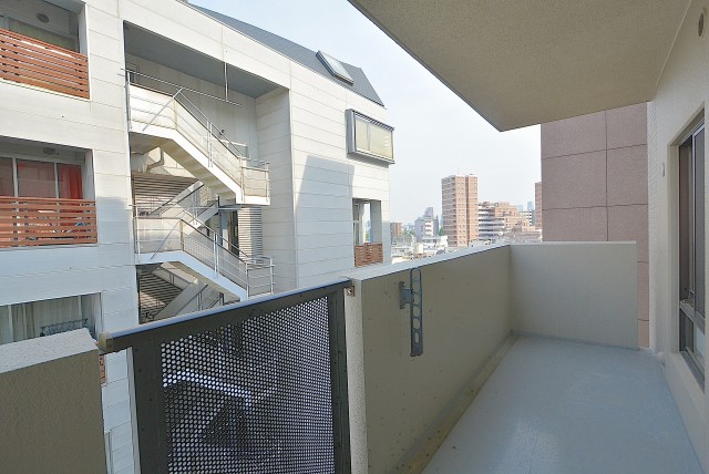 クレストコート中落合 バルコニー