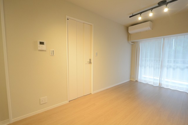 NK五反田コータース 洋室6.2