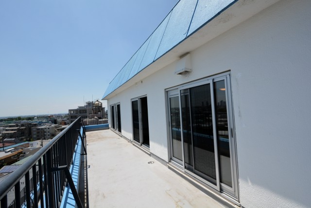 秀和第二自由が丘レジデンス バルコニー