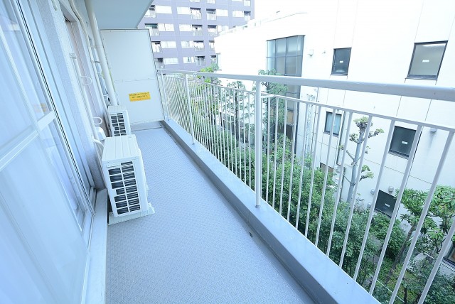 神楽坂ハウス バルコニー