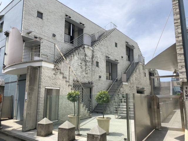 スカーラ神宮前 外観