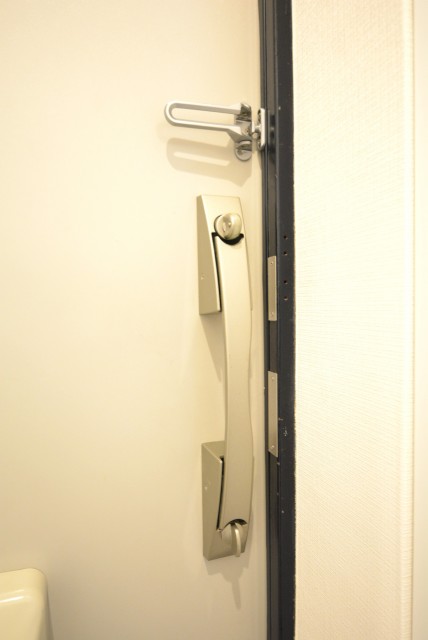 秀和第二自由が丘レジデンス 玄関