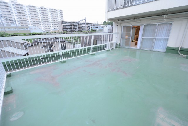 ニチメン目白ハイツ バルコニー